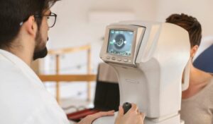 אופטומטריסט